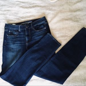 American Eagle Hi Rise Straight Jeans